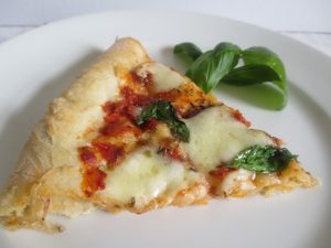 Pizza Margherita szelet