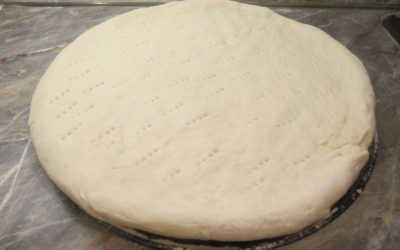 Pizzatészta formázása